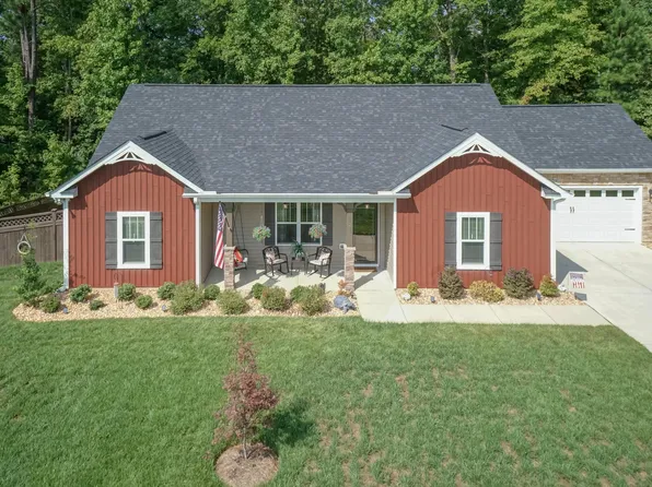 211 Southwick Ct, Sanford, NC 27332