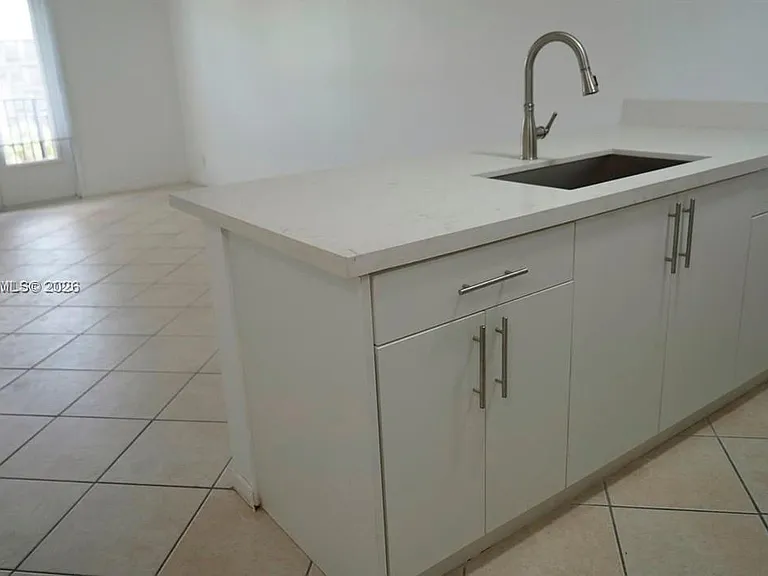 2771 Riverside Dr #405A — Photo 5