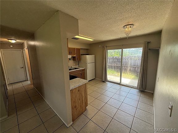 5th image of 300 Wilda Ave