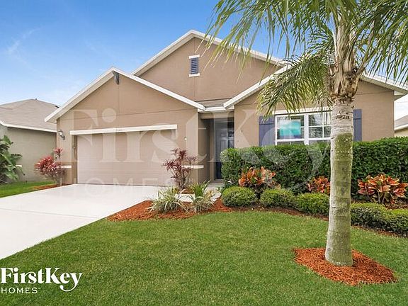 2nd image of 2620 Star Coral Ln
