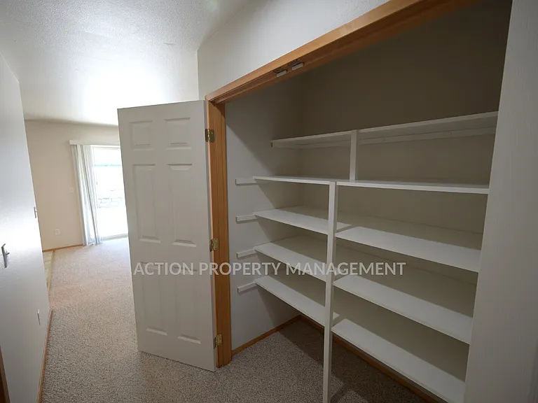 1312 Campbell Ave #2 — Photo 14