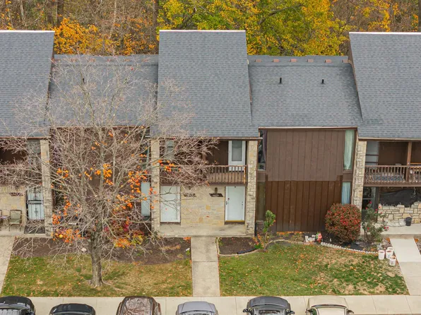 2820 Stonehenge Dr, Columbus, OH 43224