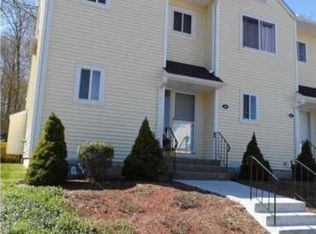 66 Stoneheights Dr, Waterford, CT 06385