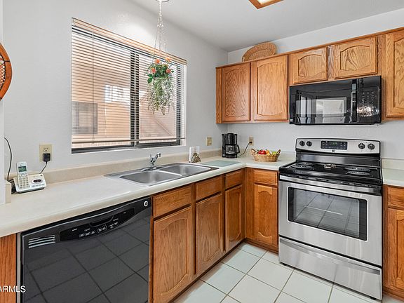 4th image of 19400 N WESTBROOK Parkway #226