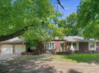 1135 N Patrick Henry St, Derby, KS 67037