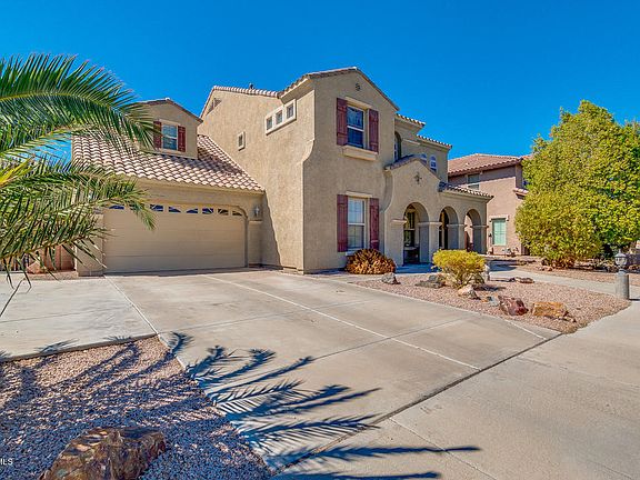 3rd image of 308 S 169th Dr
