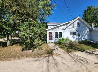 700 S Main St, Necedah, WI 54646