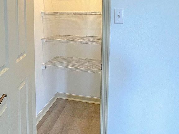 5th image of 7364 Walker St