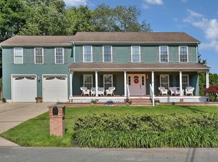 1418 Edgemere Rd, Wall Township, NJ 07719