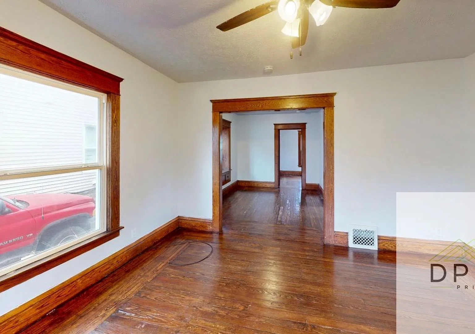 Welcome to 1107 S South Grand Ave. Lansing, MI 48910! — Photo 1