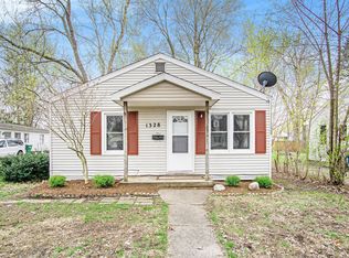 1328 Sheffield Ave, Niles, MI 49120