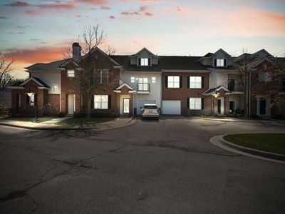 331 Scio Village Ct UNIT 284, Ann Arbor, MI, 48103