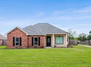 32805 Faulkner Dr, Denham Springs, LA 70706