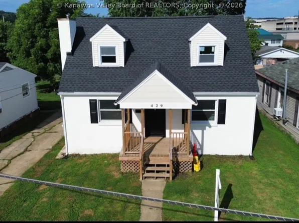 429 Park Ave, South Charleston, WV 25309