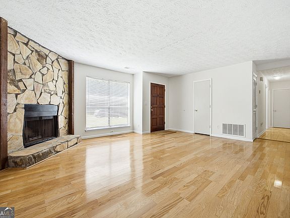 2nd image of 7029 Hania Dr