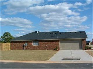 2nd image of 2802 Ashton Dr