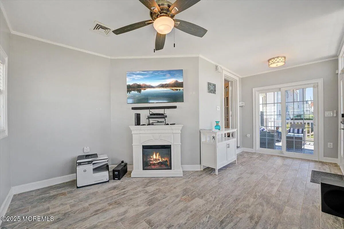 5 bed, $5,500 — Photo 2