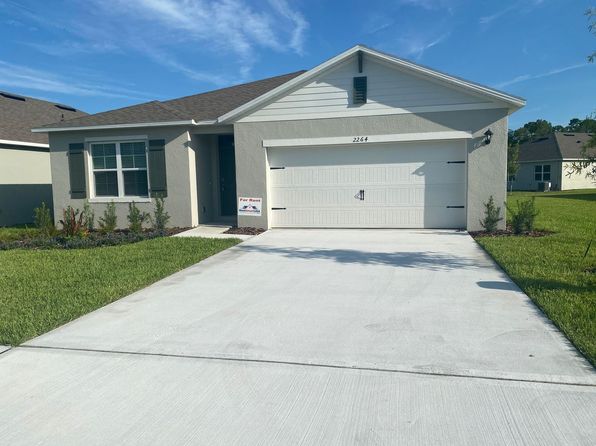 2264 Lake Preserve Cir
