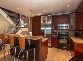 18611 NW 11th St, Hollywood, FL 33029