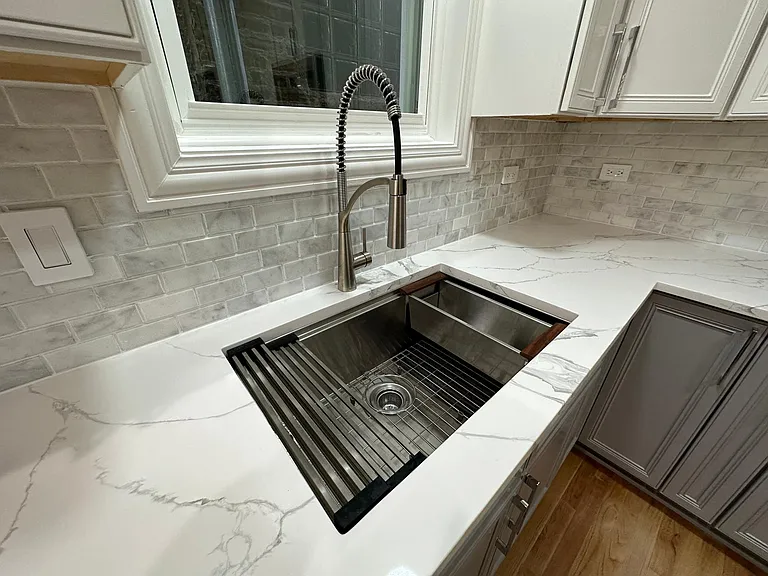 2150 W Potomac Ave #1 — Photo 7