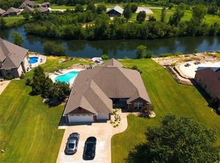 8220 Overlook Trl, Claremore, OK 74019