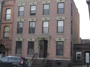 184 Washington Ave APT 3B, Albany, NY 12210