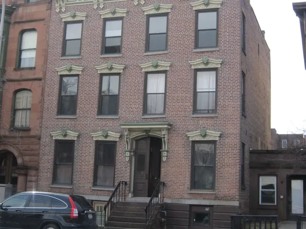 184 Washington Ave APT 3B, Albany, NY 12210