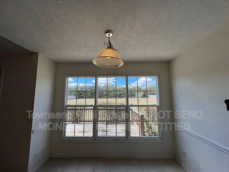 121 Bugle Call Dr — Photo 6