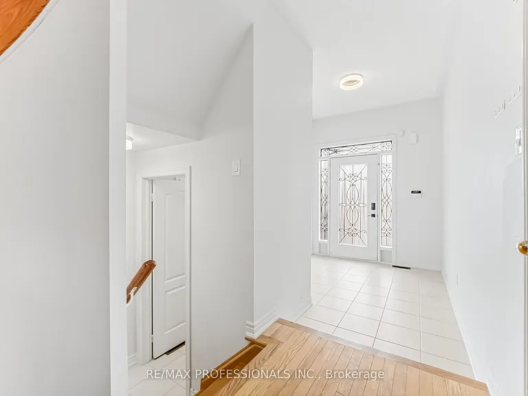 525 Scott Blvd — Photo 26