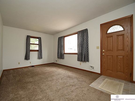 4th image of 4040 N 81st Avenue Cir