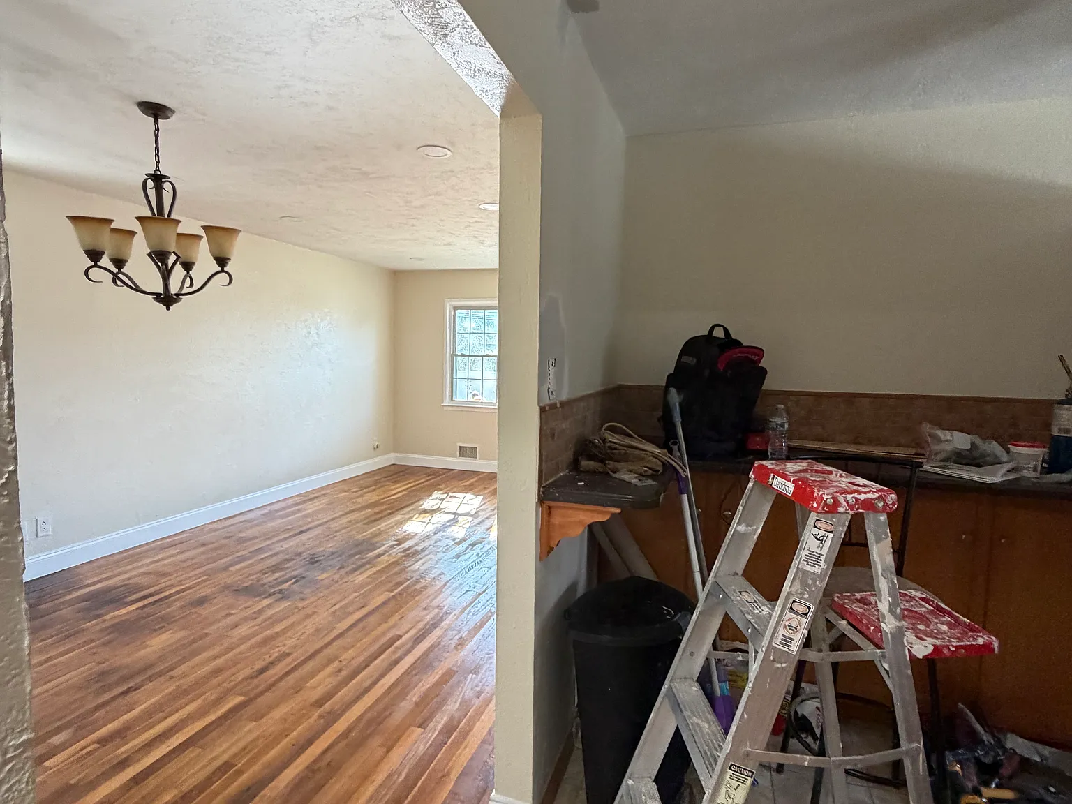 4 bed, $4,400 — Photo 4