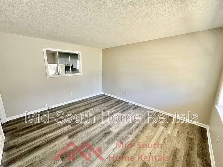 4166 Hobson Rd — Photo 6