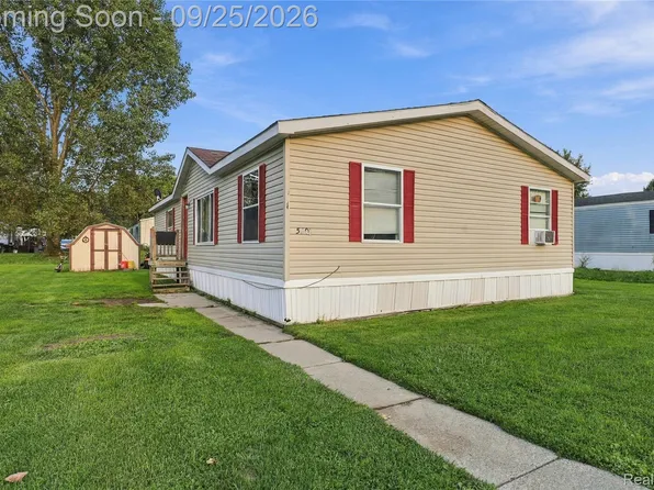 5203 John R Dr, Flint, MI 48507