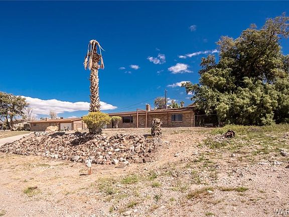 4th image of 1690 Agate Cir