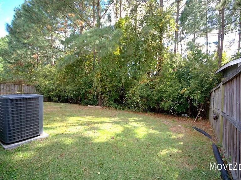 9409 Night Harbor Dr — Photo 3