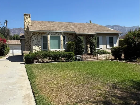 2325 Las Lunas St, Pasadena, CA 91107