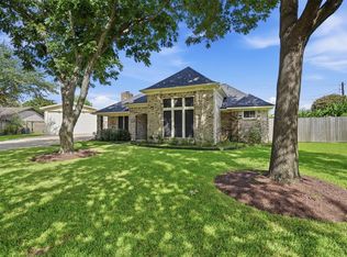 3102 Oaken Ln, La Porte, TX 77571