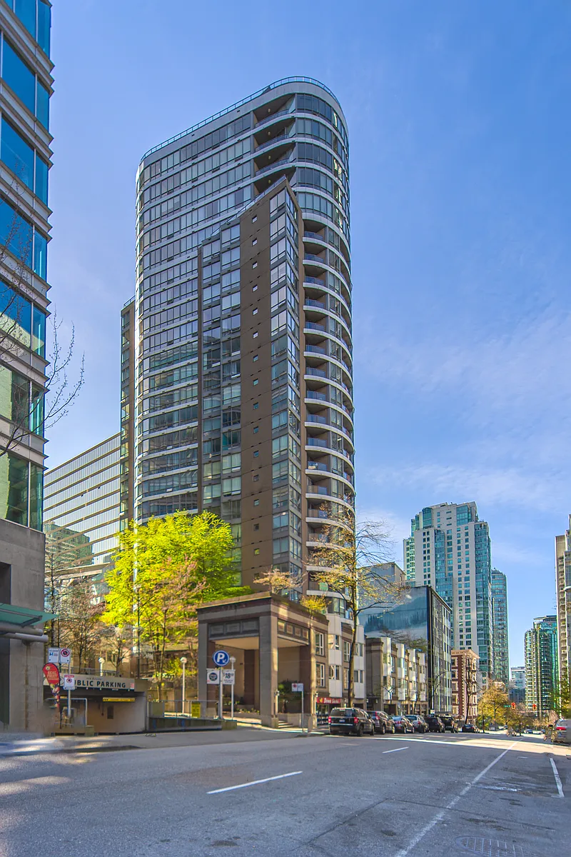 Building Photo - 1166 Melville St #1802