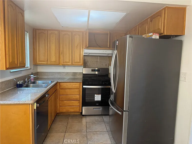 2433 S Nadine St #2 — Photo 2