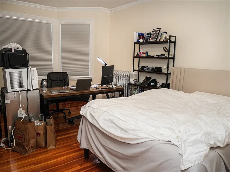 10 Beals St #1 — Photo 5