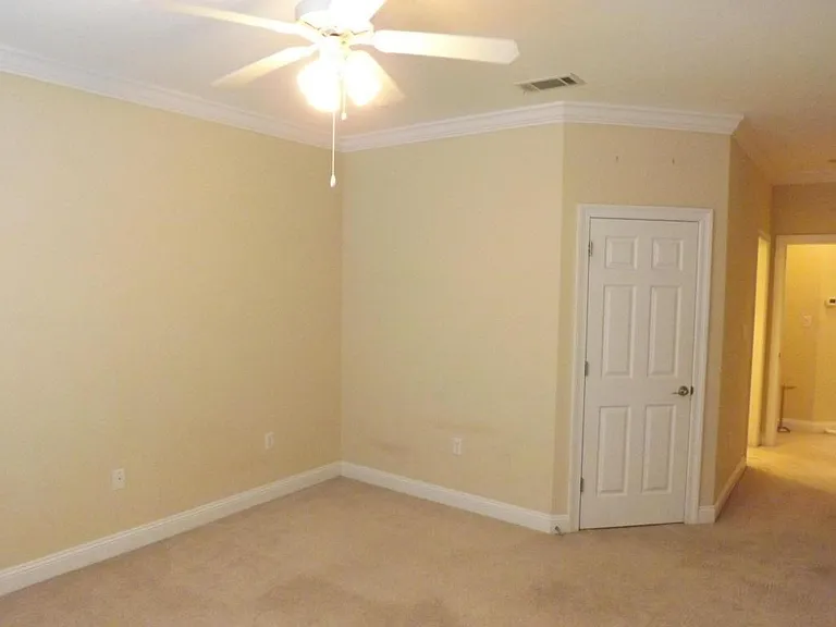 321 Nathey Ave — Photo 13