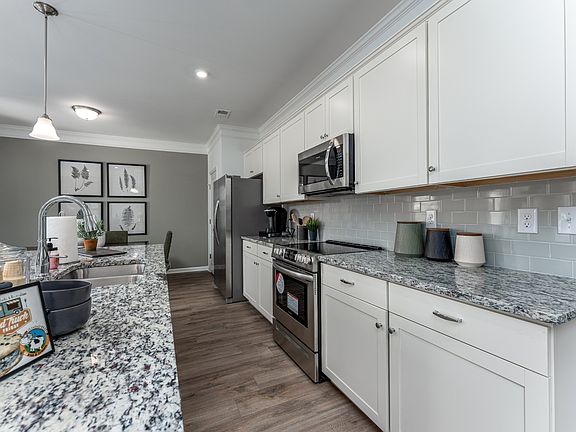 3rd image of 946 Andasia Way Lot 44
