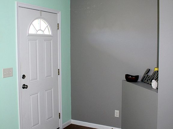3rd image of 9740 Summerwind Ct