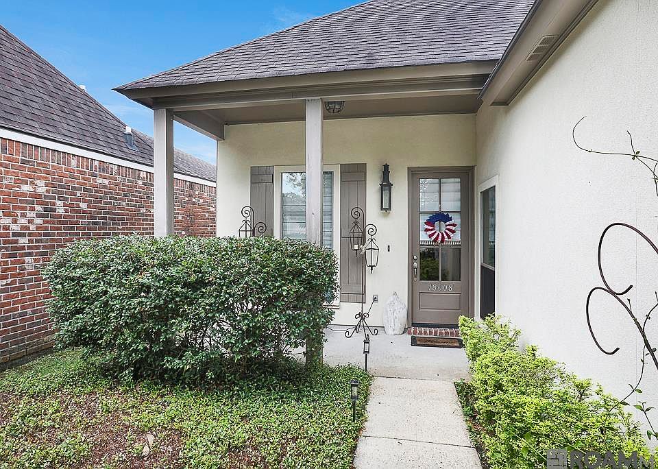1st image of 18008 Willow Trail Dr