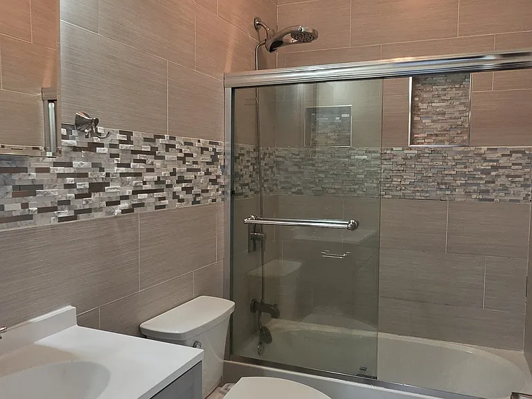 75 W 11th St #1F — Photo 10