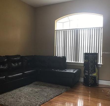 4th image of 11951 Cypress Landing Ave