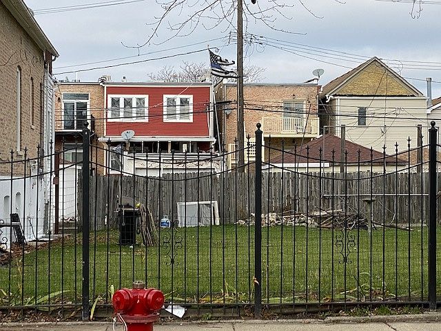 1st image of 2428 W Arthington St