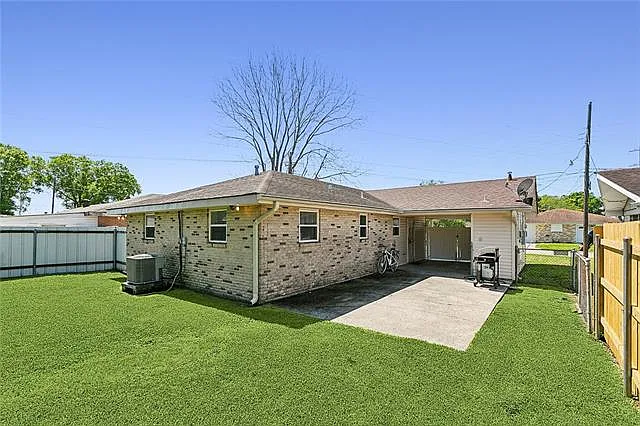 1749 Diane Dr — Photo 10