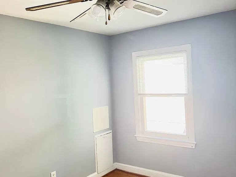 8505 Greenwood Ave — Photo 18