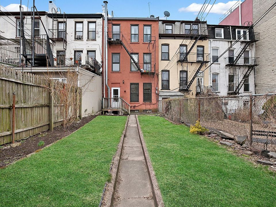 1st image of 213 Prospect Ave